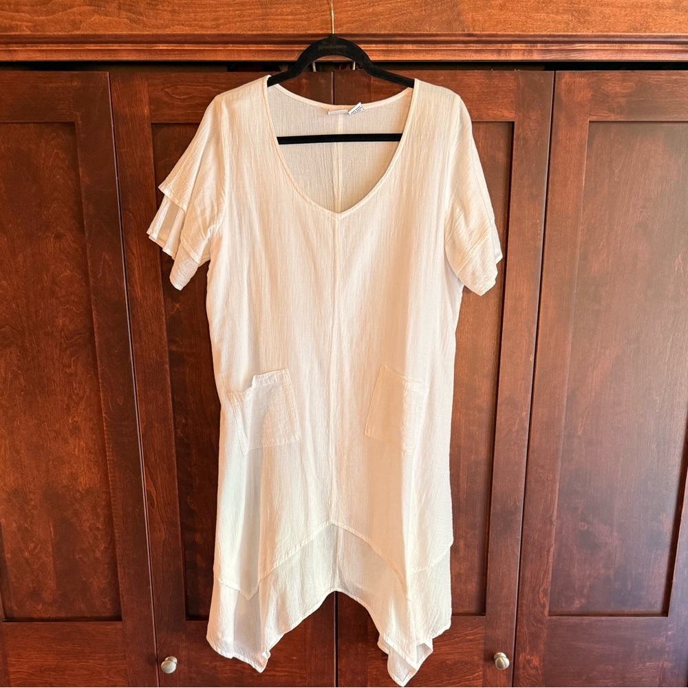 Elegant White Women's Top